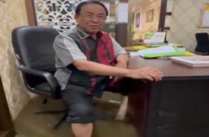 Rumah Dinas Bupati Indragiri Hilir Wardan Kebanjiran