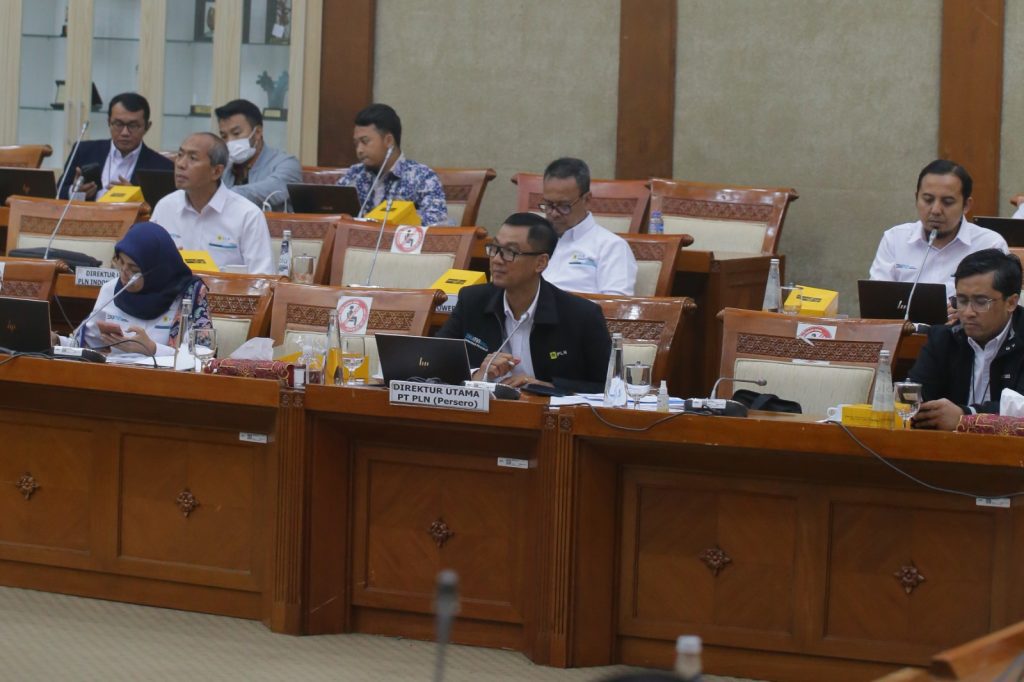 Ditengah Ketidakpastian Global,Komisi VI DPR RI Apresiasi Kinerja Keuangan PLN Tahun 2022
