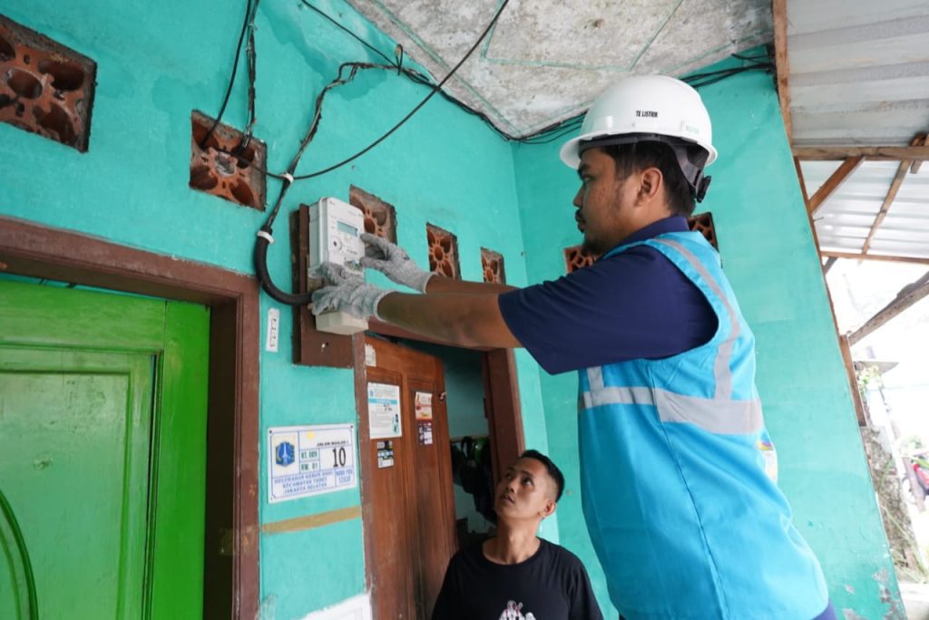PLN Segera Gunakan “AMI” Tahun Ini, Meteran Canggih yang Bikin Pelanggan Bisa Monitor Penggunaan Listrik Secara Realtime