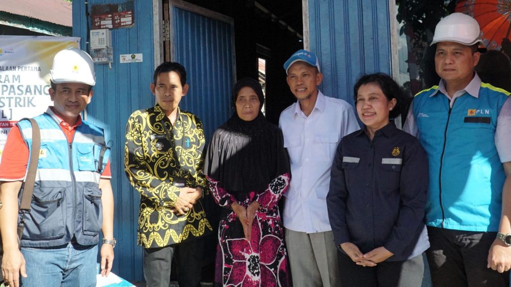Dapat Program Sambung Listrik Gratis, 744 KK di Kotawaringin Timur Kalteng Nikmati Listrik Andal dan Terjangkau