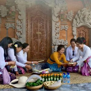 Spouse Program ASEAN Ministers on Energy Meeting ke-41 di Bali, Istri Dirut PLN Dukung Pelaku Kesenian Bali