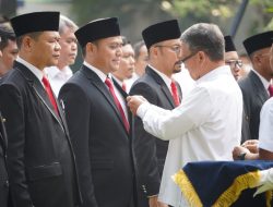 Dua Pegawai PLN Terima Anugerah Satyalancana Dari Presiden RI, Apresiasi Tertinggi Atas Inovasi bagi Peningkatan Pelayanan Kelistrikan