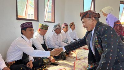 Warga Poco Leok NTT Sambut Hangat PLN dalam Upacara Adat Penti