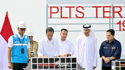 Resmikan PLTS Terapung Cirata, Presiden Jokowi: Teknologi _Smart Grid_ PLN Bisa Mendorong Akses Listrik Bersih di Indonesia