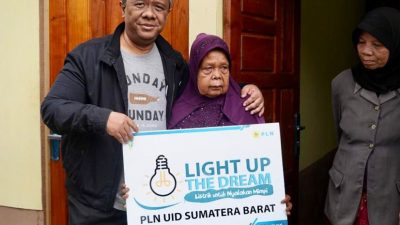 Kilas Balik Program “Light Up the Dream” 2023, Sambung Listrik Gratis Donasi Pegawai PLN Telah Nyalakan Lebih dari 17.000 Rumah