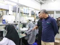 Gerakkan Ekonomi Banten, PLN Sambung Listrik 58 Juta VA untuk Pelanggan di Sektor Bisnis dan Industri