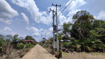 Negara Hadir, 85 KK Warga Dusun Terpencil di Pelalawan Riau Kini Nikmati Listrik PLN 24 Jam Jelang Idul Fitri 1445 H