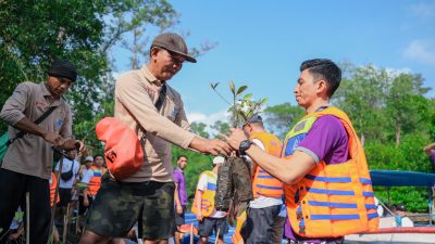 Kembangkan Hutan Mangrove di Bali, PLN Sukses Jaga Lingkungan dan Berdayakan Masyarakat