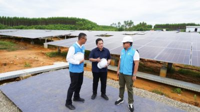 Komitmen Transisi Energi, PLN Raih Anugerah Ekonomi Hijau untuk Infrastruktur EBT Ramah Lingkungan