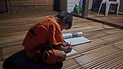 Hari Pelanggan Nasional, PLN Hadirkan Listrik 24 Jam Bagi Warga 25 Desa di Sulsel