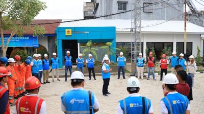 Pastikan Listrik Andal, GM PLN UID RKR Inspeksi Posko Siaga Nataru