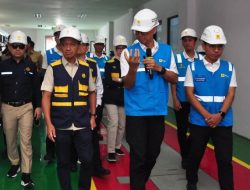 Lawatan ke Banjarmasin, Menteri Bahlil Pastikan Listrik PLN Aman Layani Idulfitri