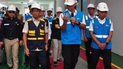 Lawatan ke Banjarmasin, Menteri Bahlil Pastikan Listrik PLN Aman Layani Idulfitri