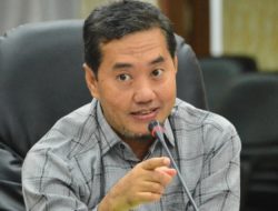 Adam Syafaat Pertanyakan Pengecoran Jembatan Sungai Rokan yang Terkesan Tidak Rapi, Netizen Ramai Beri Tanggapan