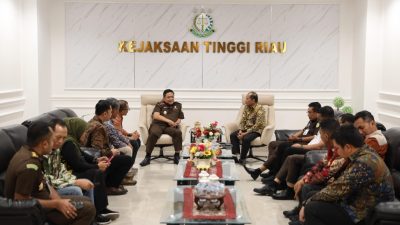 Pererat Silaturahmi, PLN Grup Regional Riau Tingkatkan Sinergi dengan Kejati Riau