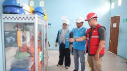 Perkuat Budaya K3, GM PLN UID Riau dan Kepri Lakukan _Safety Walk_ di ULP Selat Panjang