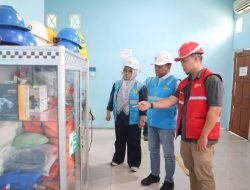 Perkuat Budaya K3, GM PLN UID Riau dan Kepri Lakukan _Safety Walk_ di ULP Selat Panjang