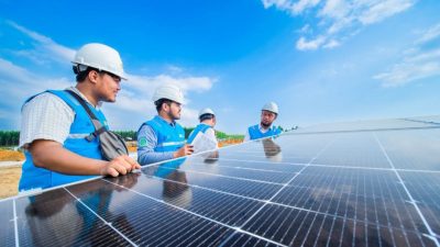 PLN Luncurkan Proyek PLTS Mentari Nusantara I 1,225 Gigawatt melalui Strategi Pengadaan Terintegrasi GIGA ONE