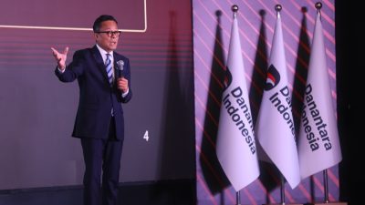 Transformasi Berorientasi Pelanggan, PLN Raih Sector Champion dan Runner Up BUMN Layanan Terbaik Danantara Indonesia CX100 Award 2026